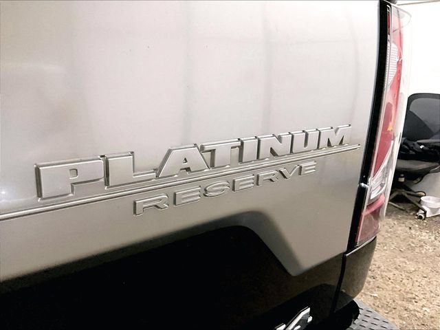 Used 2022 Nissan Titan Platinum Reserve w/ Moonroof Package AWD/4WD image 13