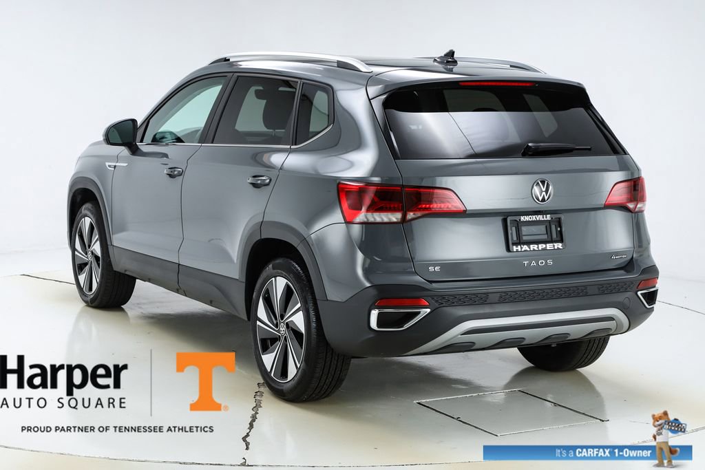 Used 2024 Volkswagen Taos SE image 7