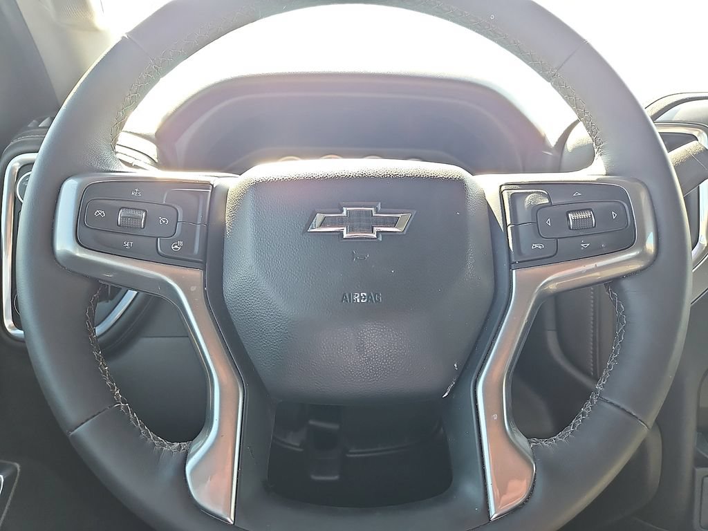 Used 2022 Chevrolet Silverado 1500 RST AWD/4WD image 19