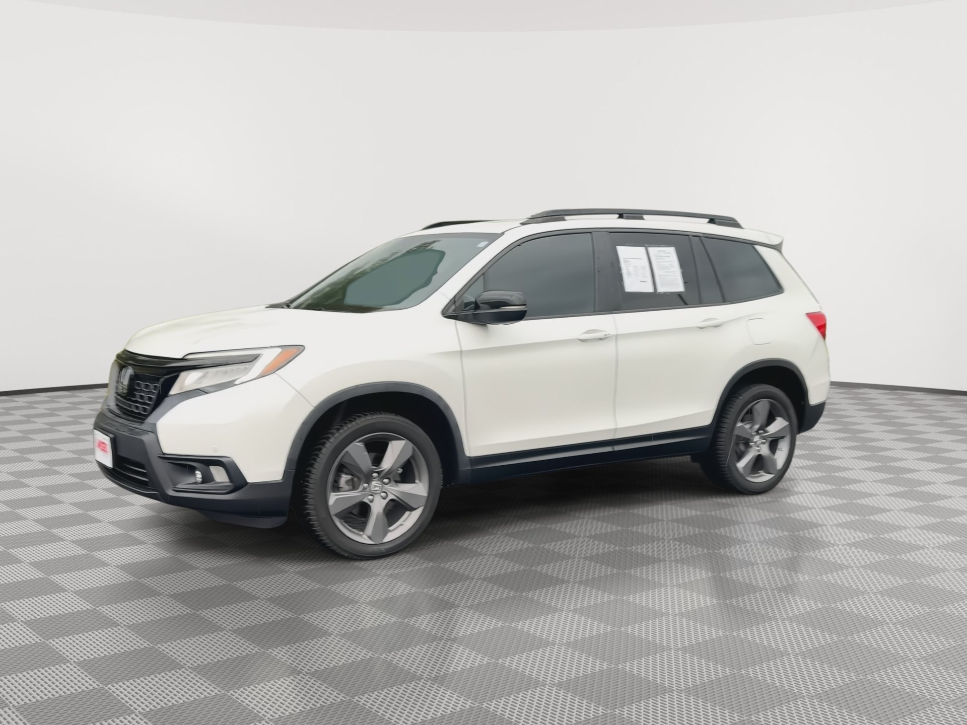 Used 2021 Honda Passport Touring image 4