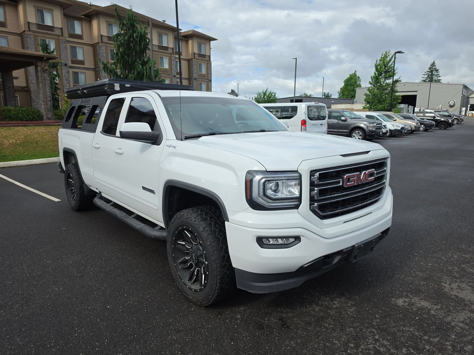 Used 2018 GMC Sierra 1500 4x4 Double Cab w/ Elevation Edition image 5