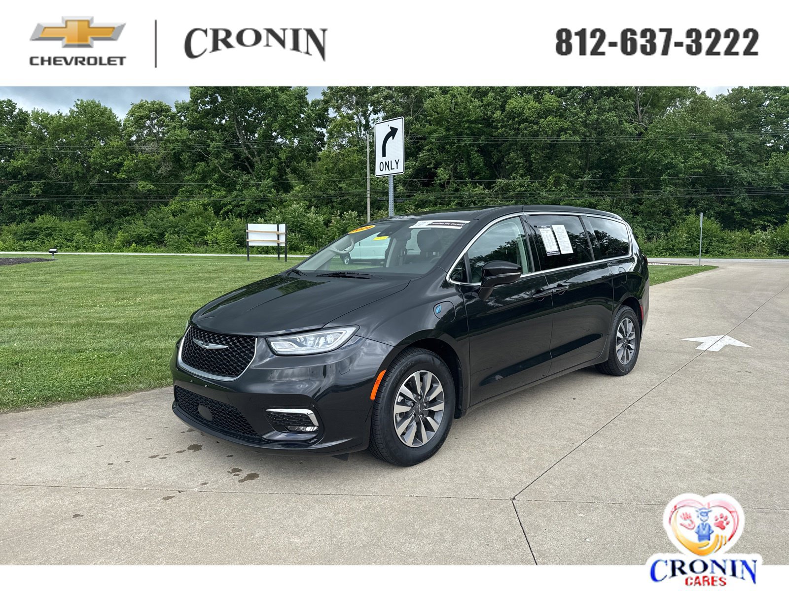 Used 2024 Chrysler Pacifica Limited