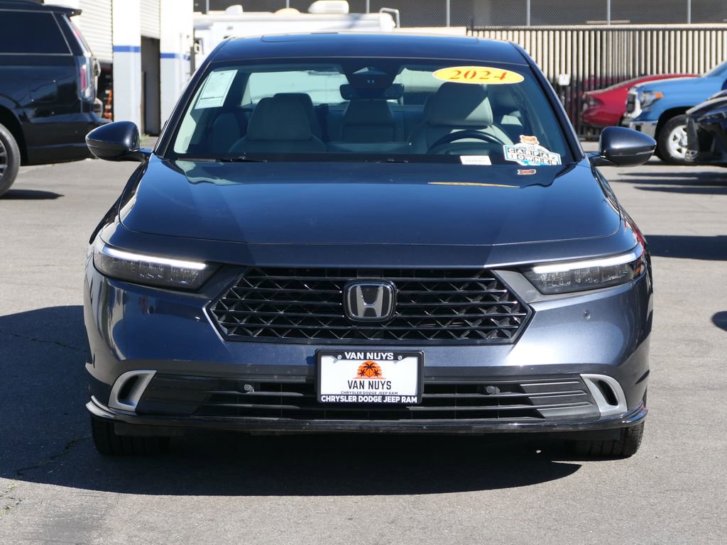 Used 2024 Honda Accord Touring image 7