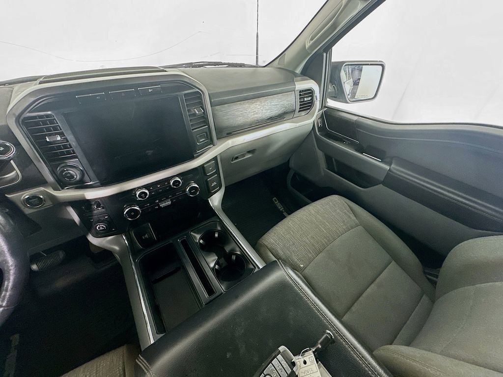 Used 2022 Ford F150 XLT w/ Equipment Group 302A High AWD/4WD image 11