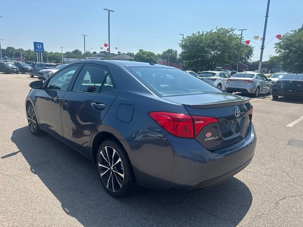 Used 2018 Toyota Corolla XSE FWD image 5