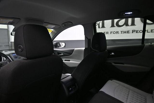 Used 2023 Chevrolet Equinox LS w/ LS Convenience Package FWD image 24