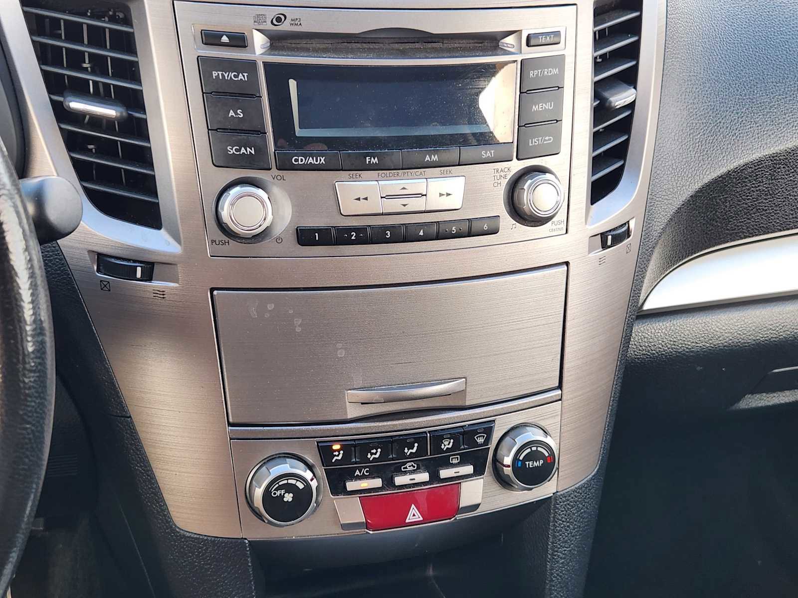 Used 2013 Subaru Outback 2.5i Premium image 18