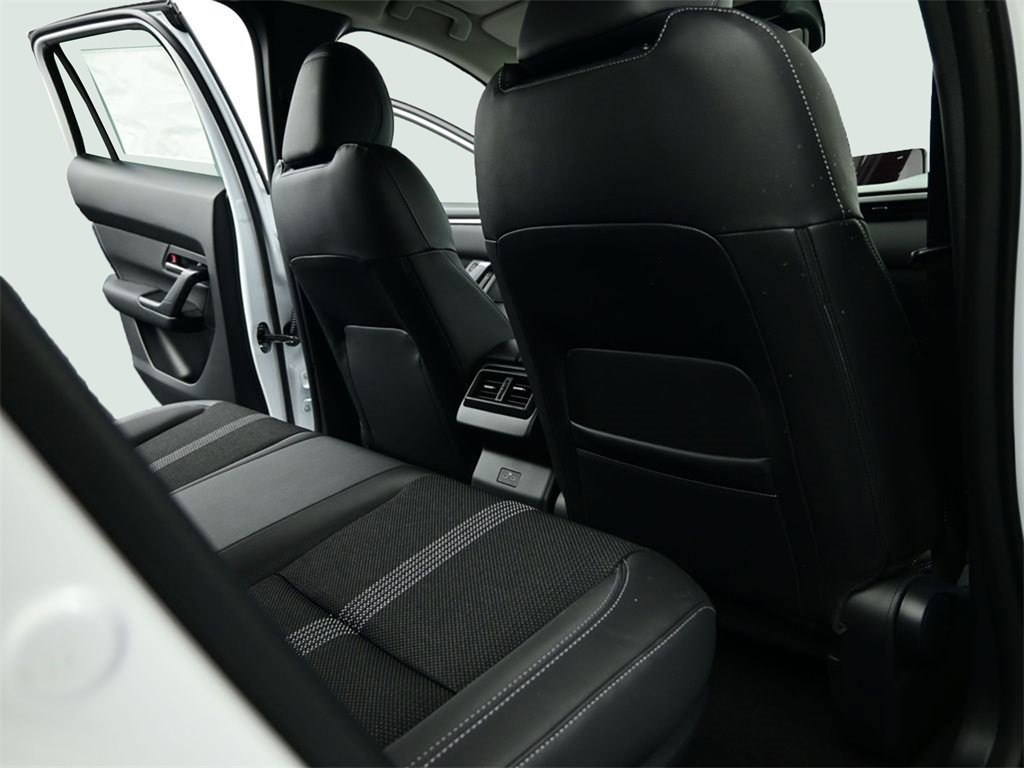 Certified 2025 MAZDA CX-50 2.5 Hybrid w/ Preferred Pkg image 39