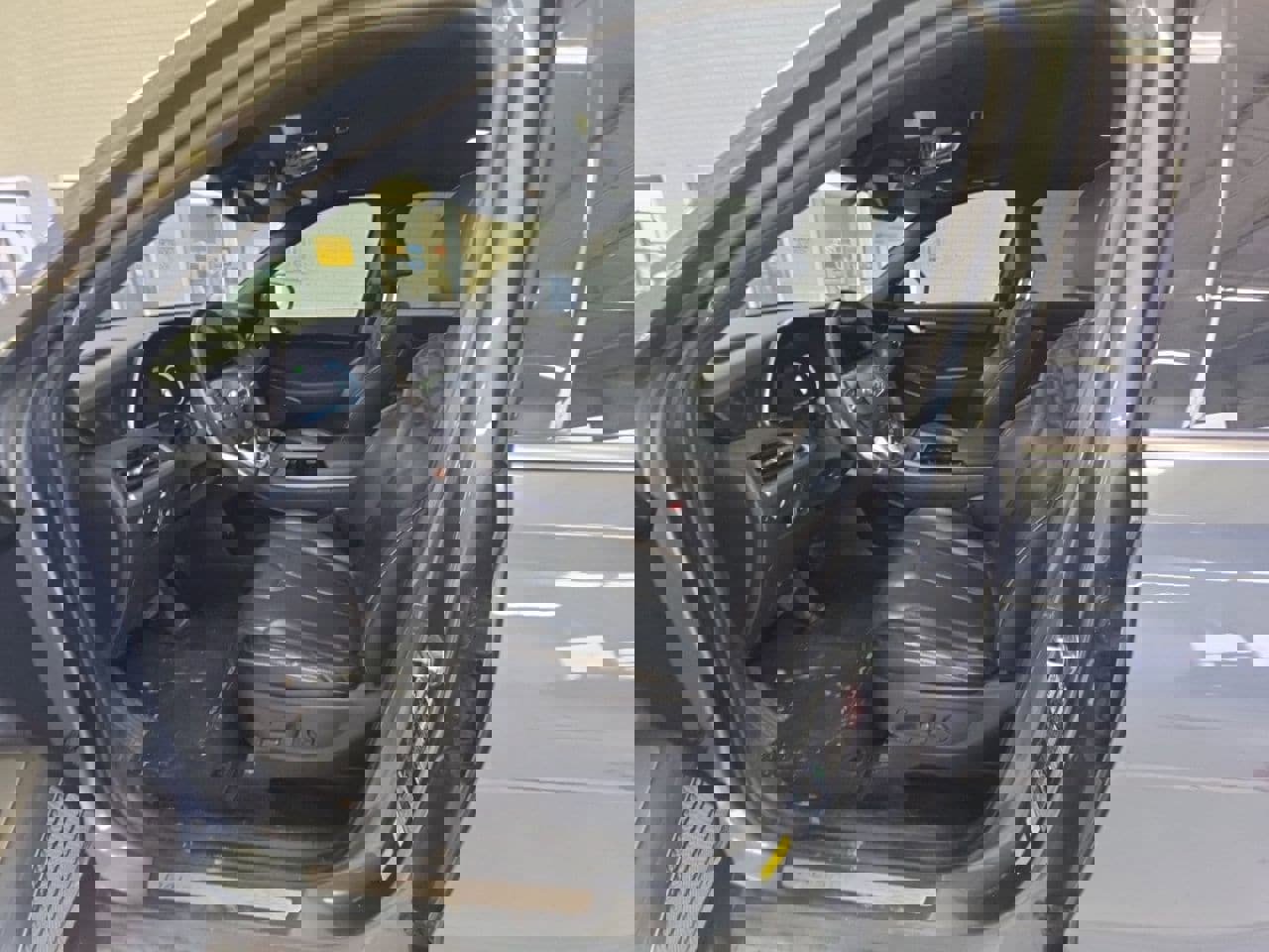 Used 2022 Hyundai Palisade Calligraphy image 8