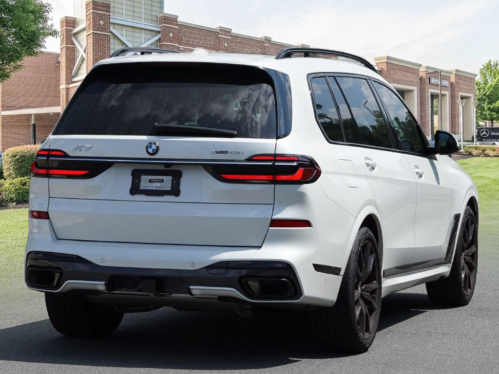 Used 2023 BMW X7 xDrive40i w/ Executive Package AWD/4WD image 6