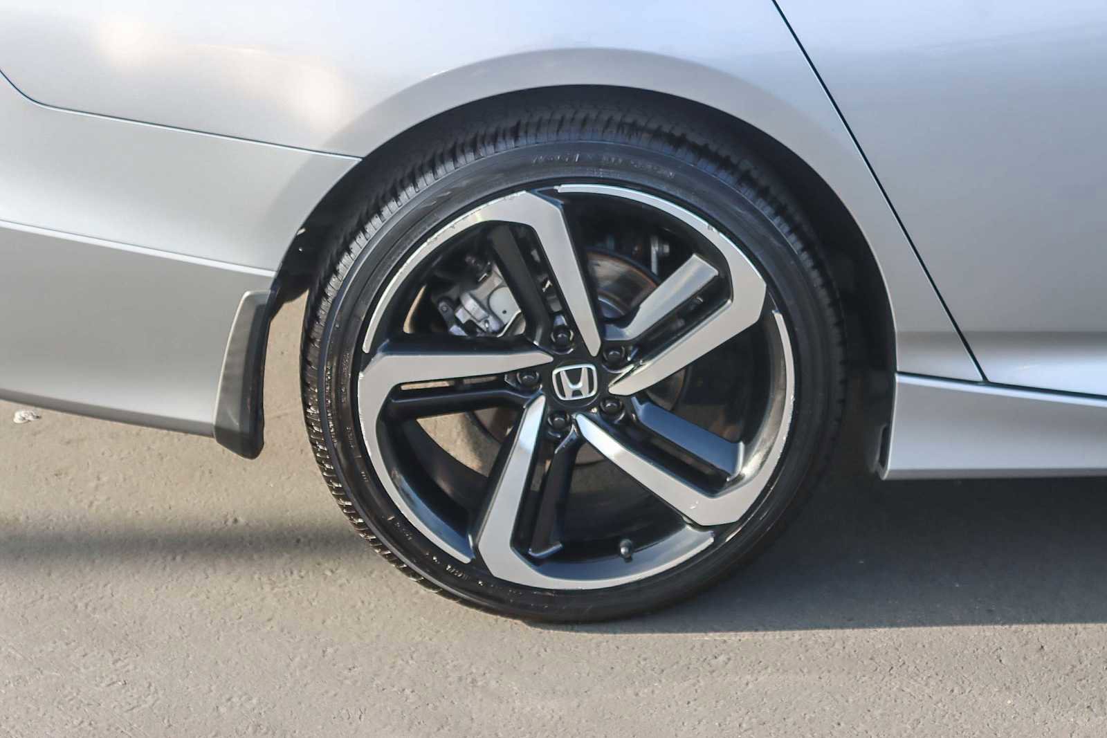 Used 2022 Honda Accord Sport Special Edition image 10