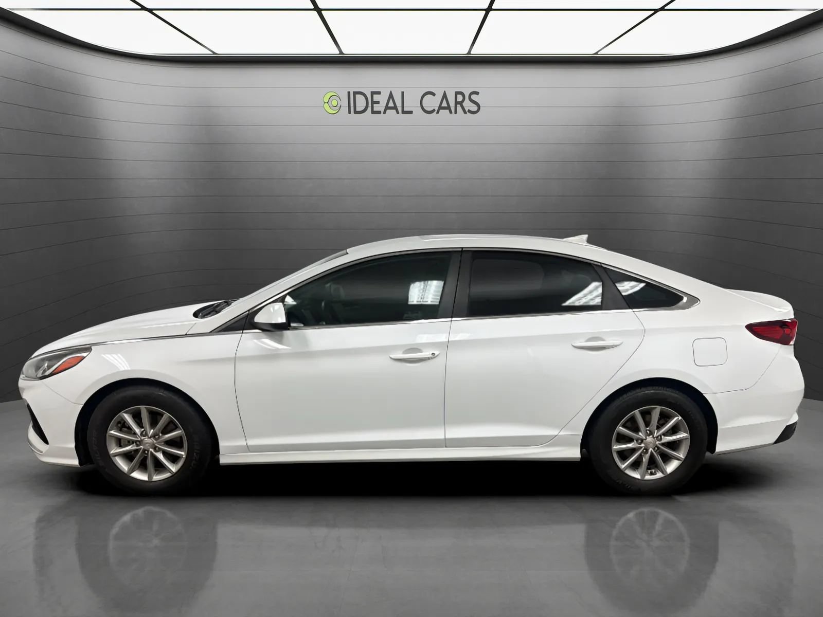 Used 2018 Hyundai Sonata SE w/ Cargo Package FWD image 8
