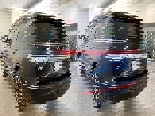 Certified 2024 Lincoln Navigator Reserve image 7