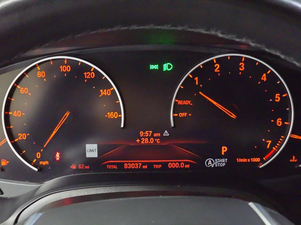 Used 2020 BMW 330i Sedan w/ Convenience Package RWD image 22