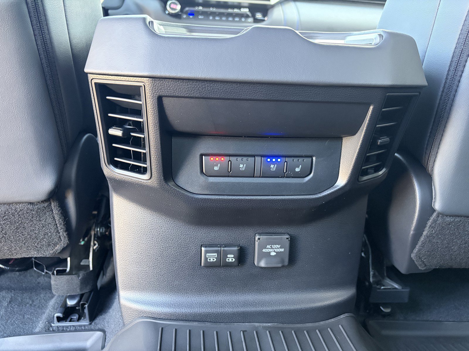 New 2026 Toyota Tundra Platinum AWD/4WD image 30