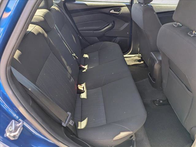 Certified 2018 Ford Focus SE FWD image 18