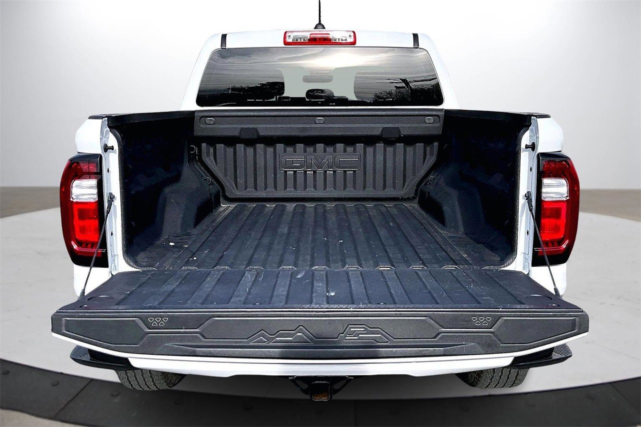 Used 2024 GMC Canyon Elevation w/ Trailering Package image 24