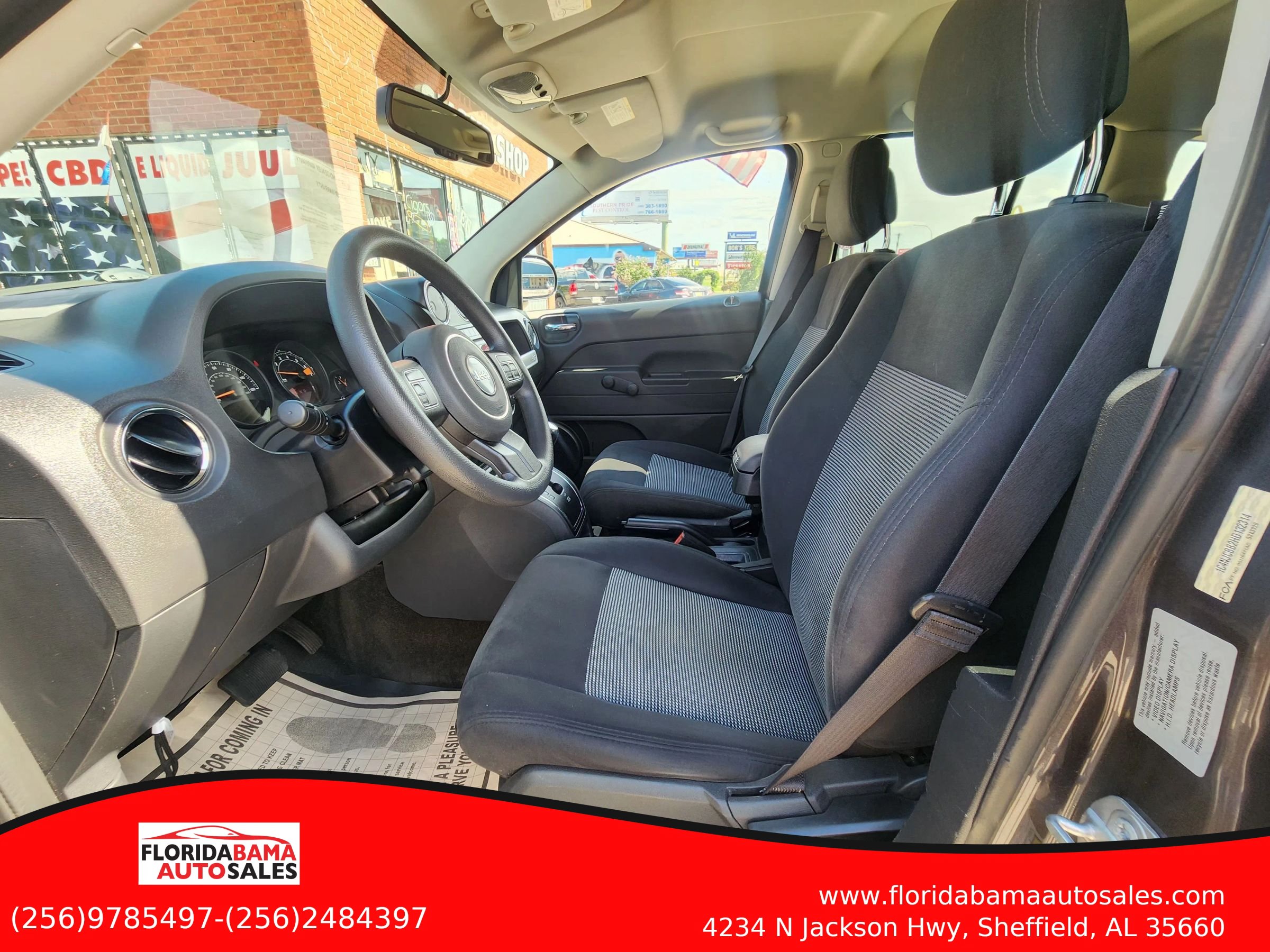 Used 2017 Jeep Compass Sport FWD image 19