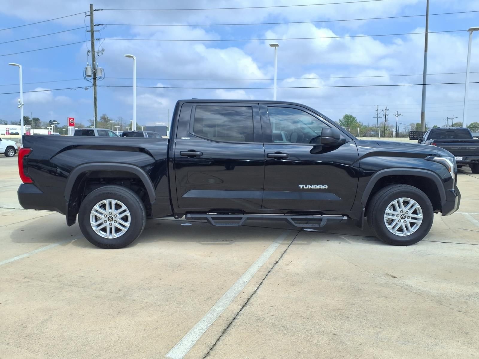 Used 2024 Toyota Tundra SR5 image 5