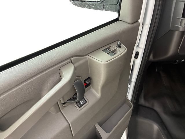 Certified 2024 Chevrolet Express 2500 w/ Driver Convenience Package RWD image 13