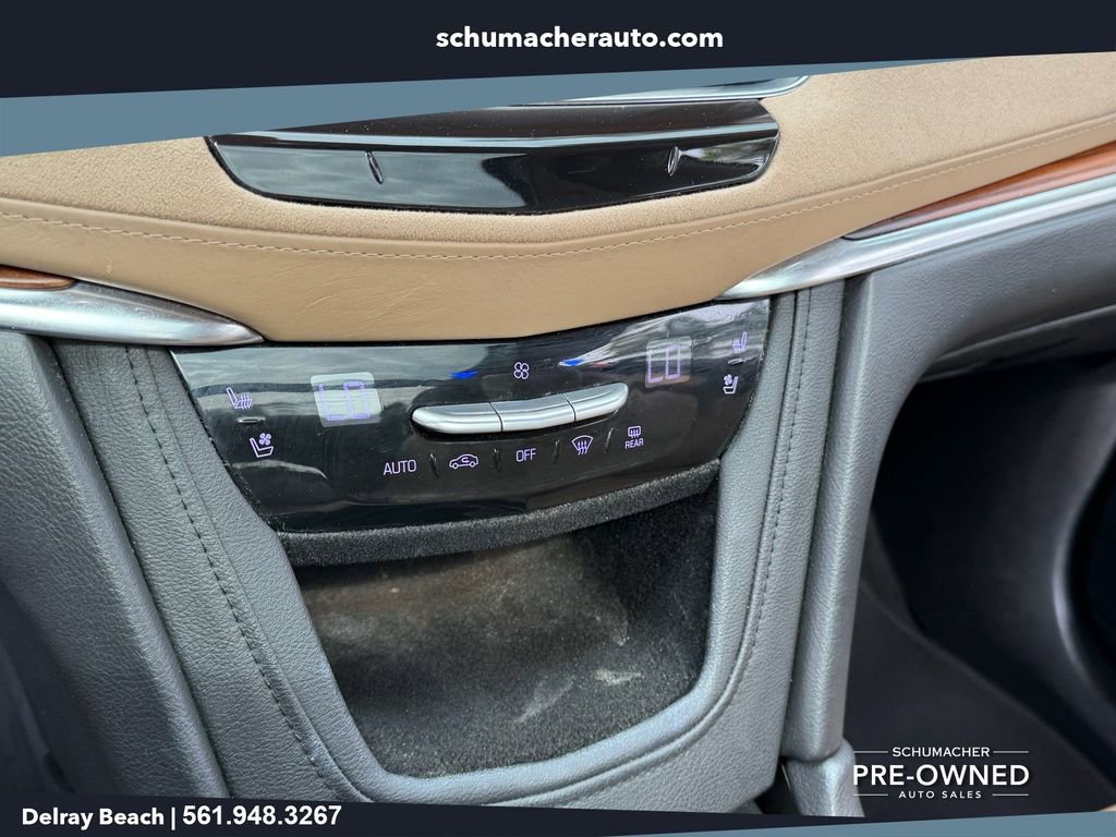 Used 2017 Cadillac XT5 Platinum w/ Driver Assist Package AWD/4WD image 20