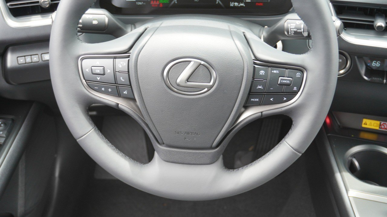 Certified 2026 Lexus UX 300h FWD w/ Accessory Package (2T) image 28