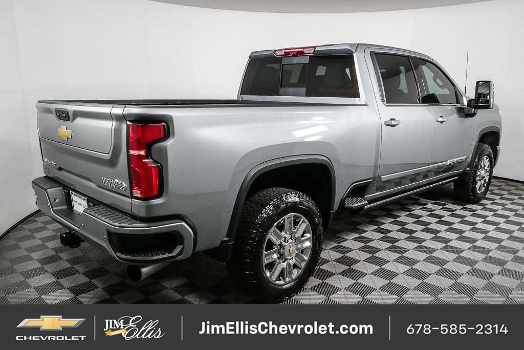 New 2026 Chevrolet Silverado 2500 High Country w/ Technology Package AWD/4WD image 3