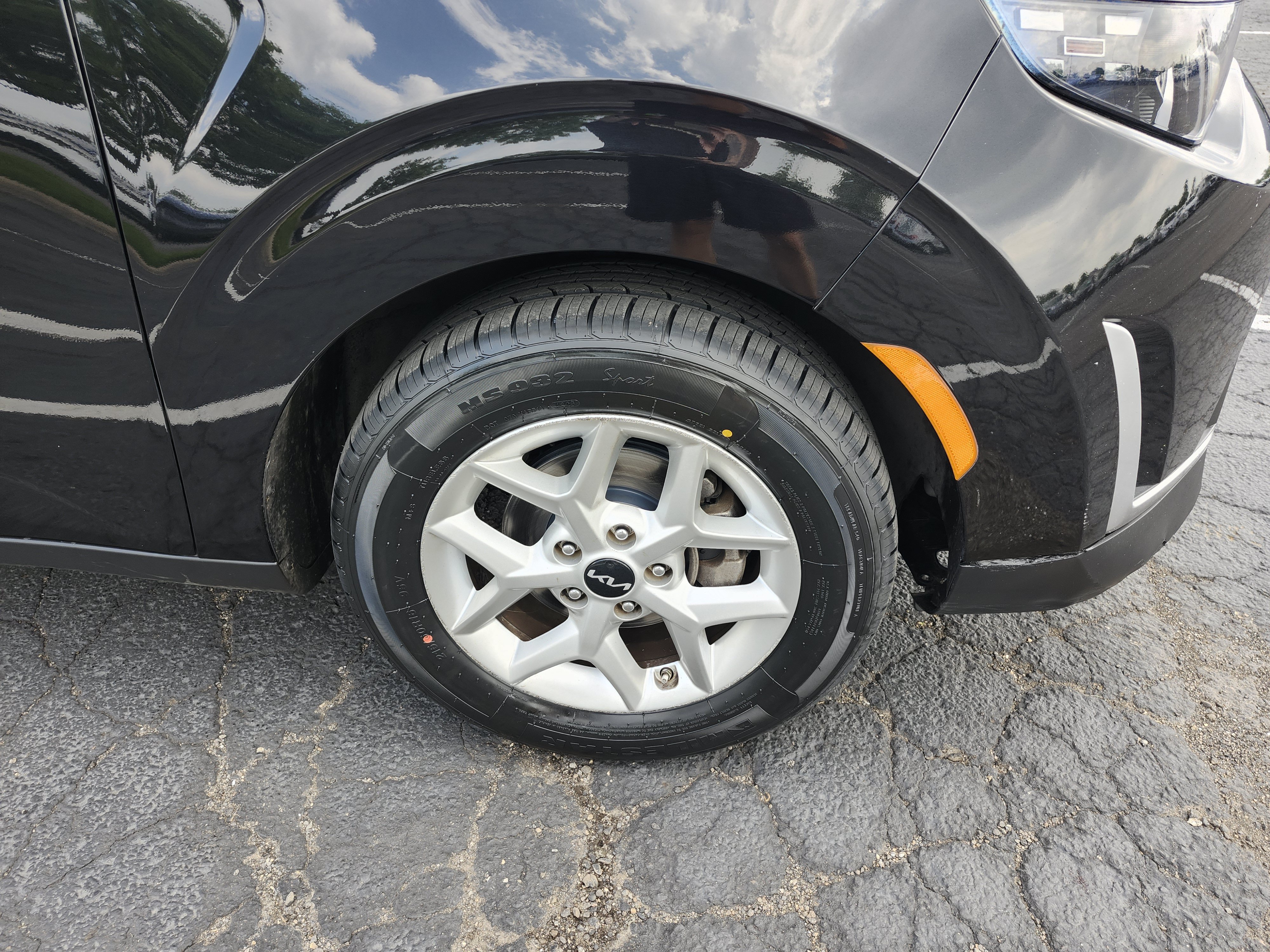 Used 2023 Kia Soul S FWD image 11