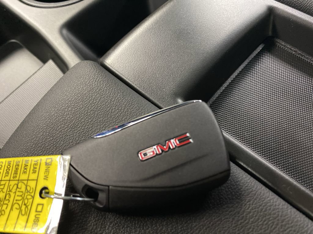 New 2025 GMC Sierra 3500 SLE w/ SLE Value Package image 36