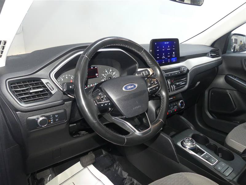 Used 2022 Ford Escape SE w/ Cold Weather Package AWD/4WD image 22