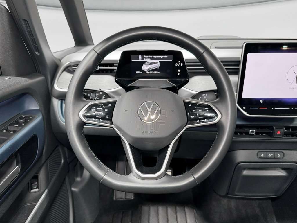Used 2025 Volkswagen ID. Buzz Pro S image 7
