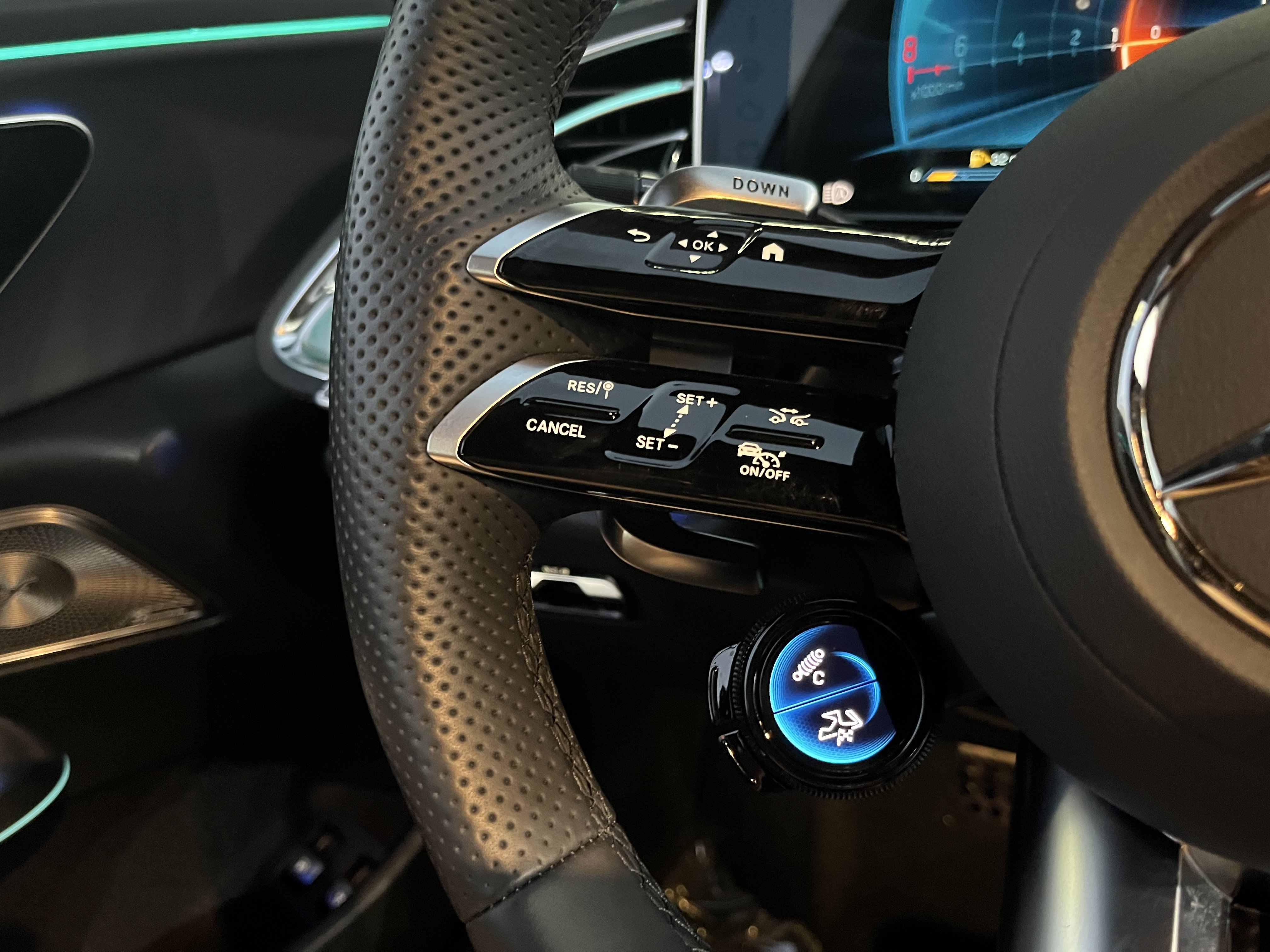New 2026 Mercedes-Benz E 53 AMG e 4MATIC Sedan image 24