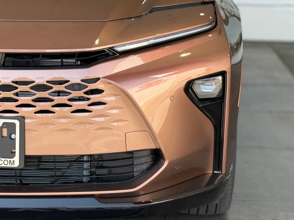 New 2025 Toyota Crown Signia image 5