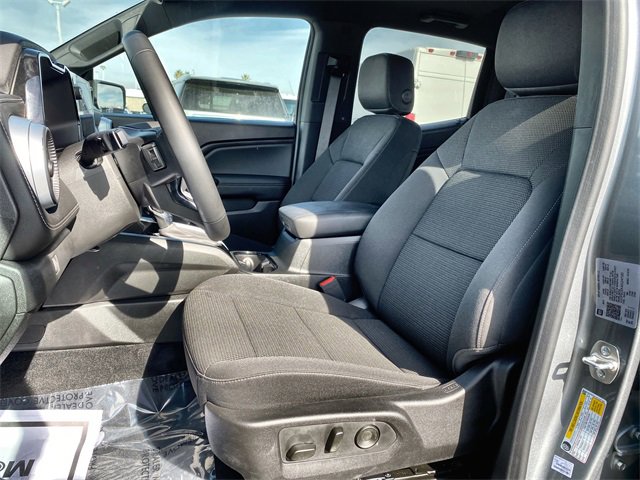 Certified 2025 Chevrolet Colorado LT w/ Advanced Trailering Package image 11