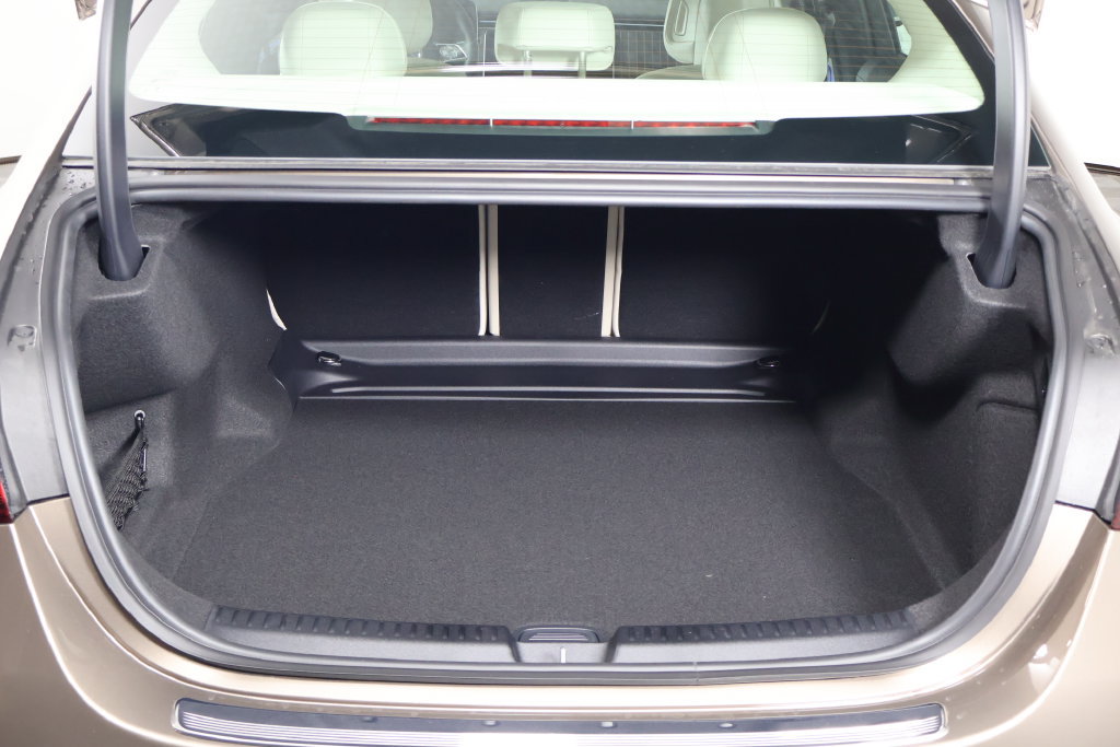 New 2027 Mercedes-Benz E 350 Sedan image 8