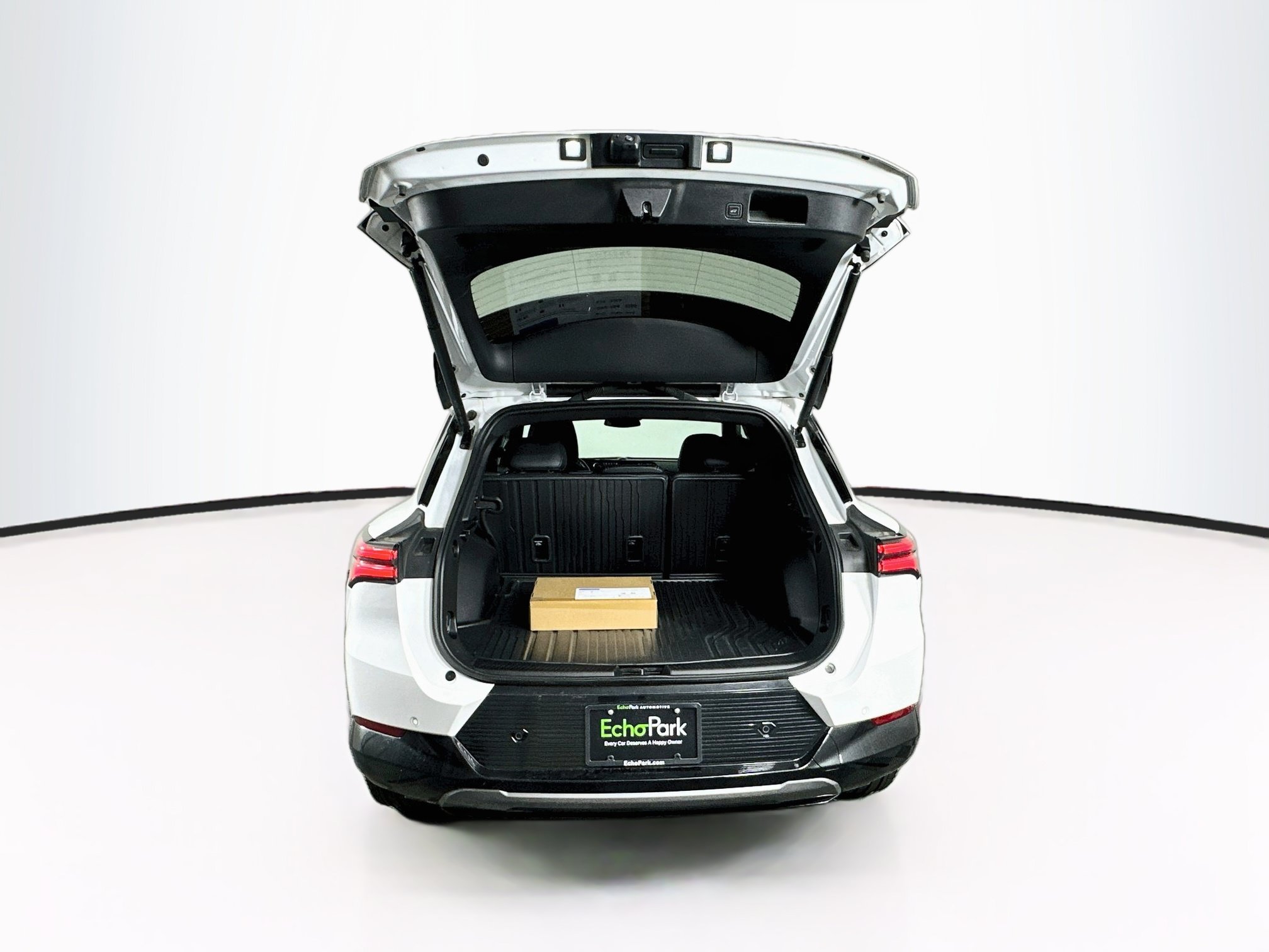 Used 2024 Chevrolet Equinox EV LT w/ LPO, All-Weather Mat Package FWD image 29
