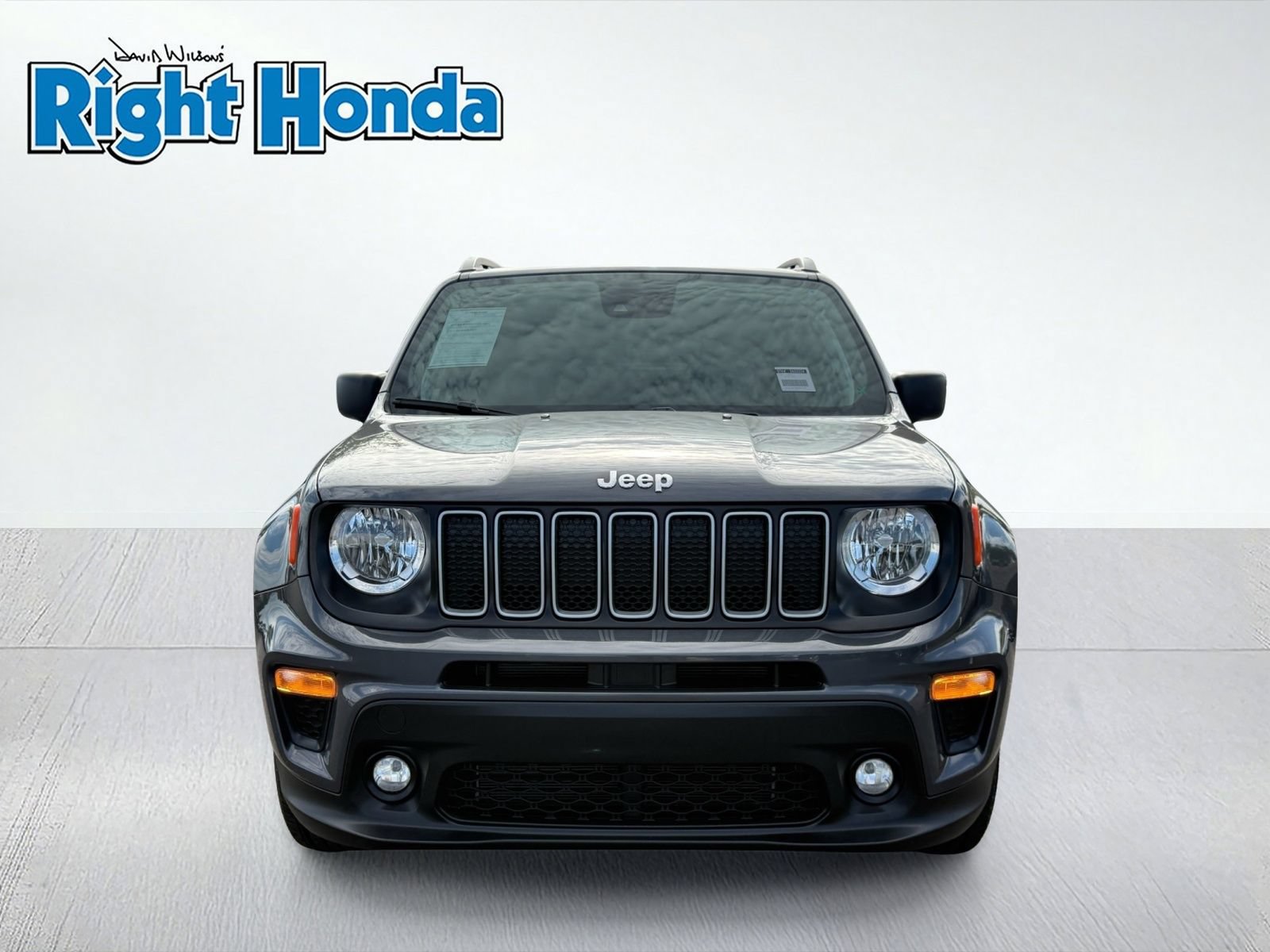 Used 2022 Jeep Renegade Latitude w/ Convenience Group AWD/4WD image 5