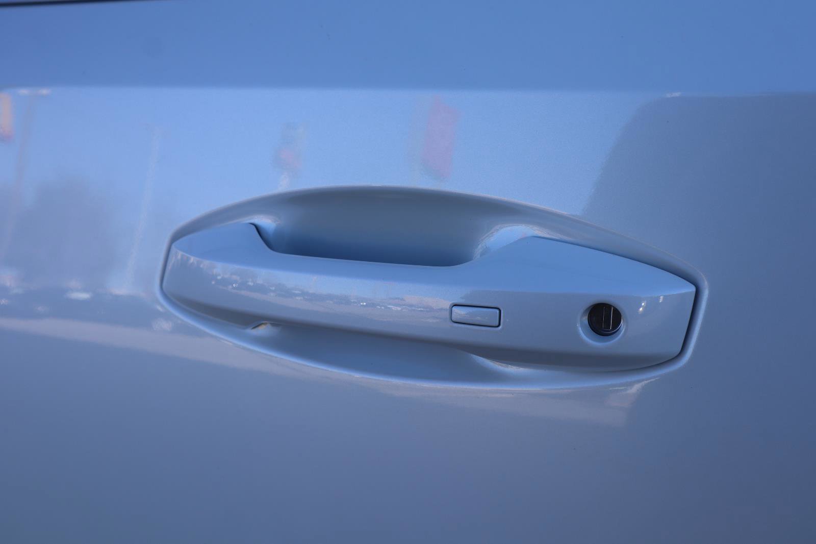 New 2026 Nissan Armada Platinum image 6