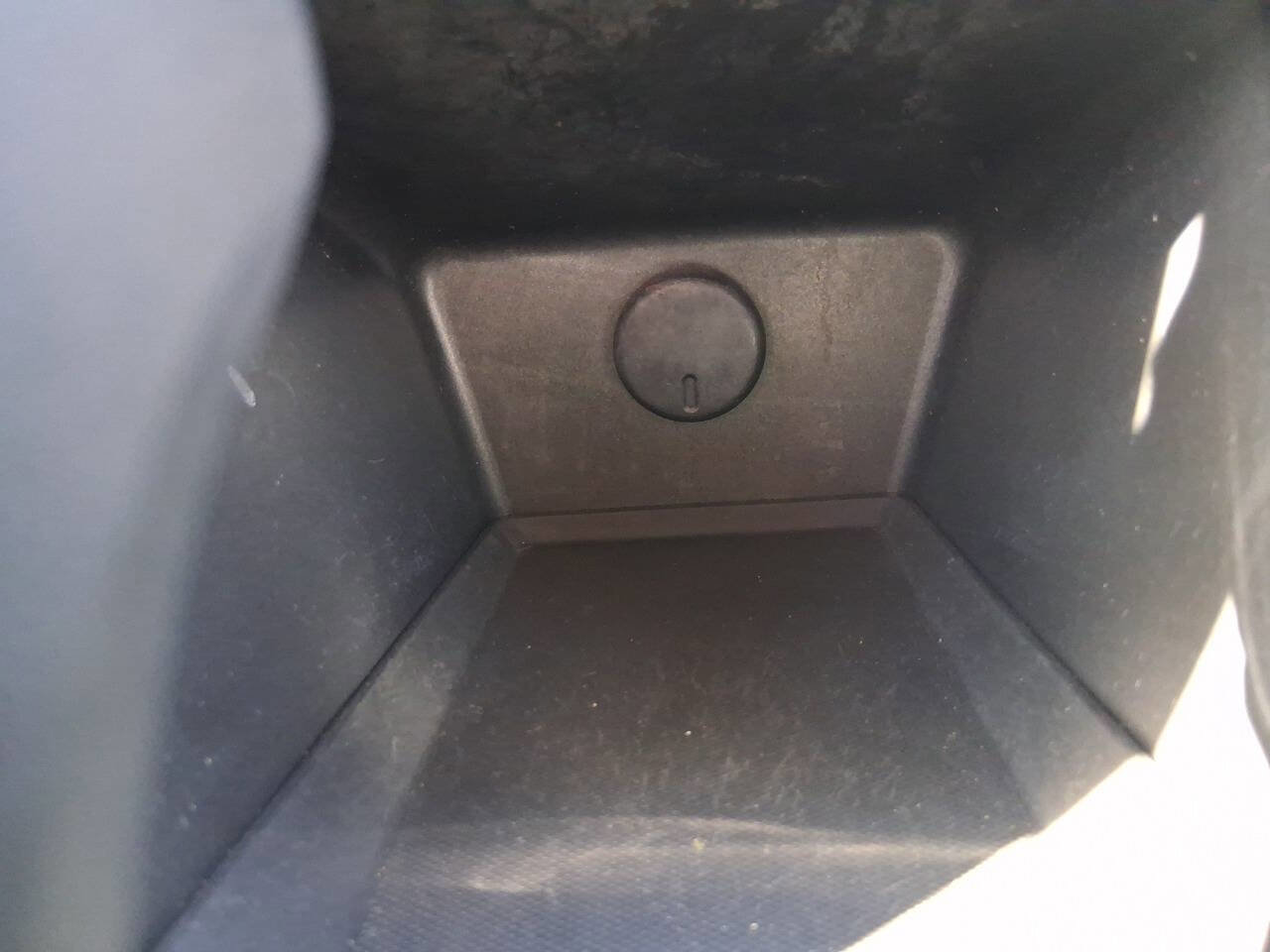 Used 2017 GMC Terrain SLE image 30