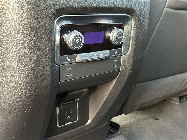 Used 2025 GMC Yukon Denali image 40