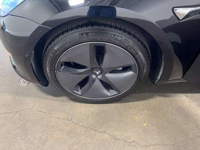 Used 2018 Tesla Model 3 Long Range AWD/4WD image 30