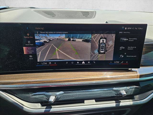 Certified 2024 BMW X7 xDrive40i w/ M Sport Package AWD/4WD image 13