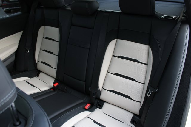 New 2025 Mercedes-Benz GLE 53 AMG 4MATIC image 36