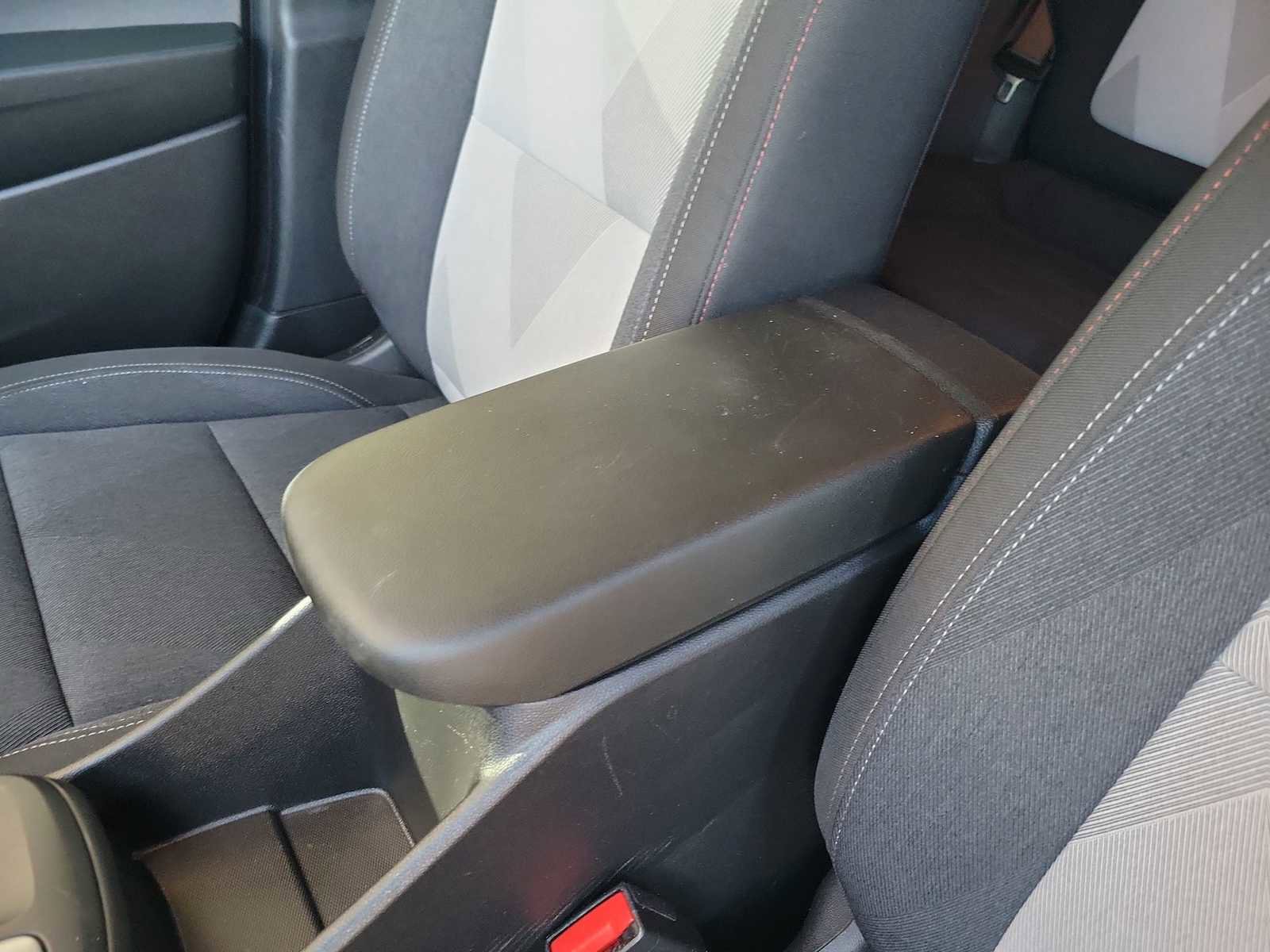 Used 2024 Chevrolet Trax RS w/ Driver Confidence Package image 16