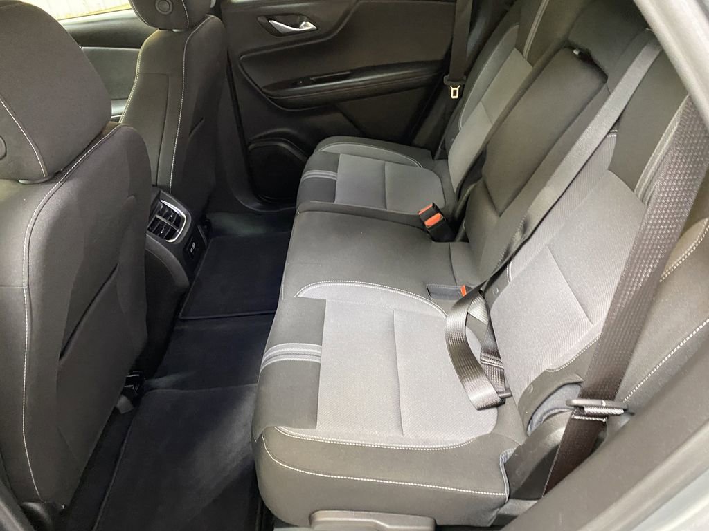 Used 2025 Chevrolet Blazer LT FWD image 22