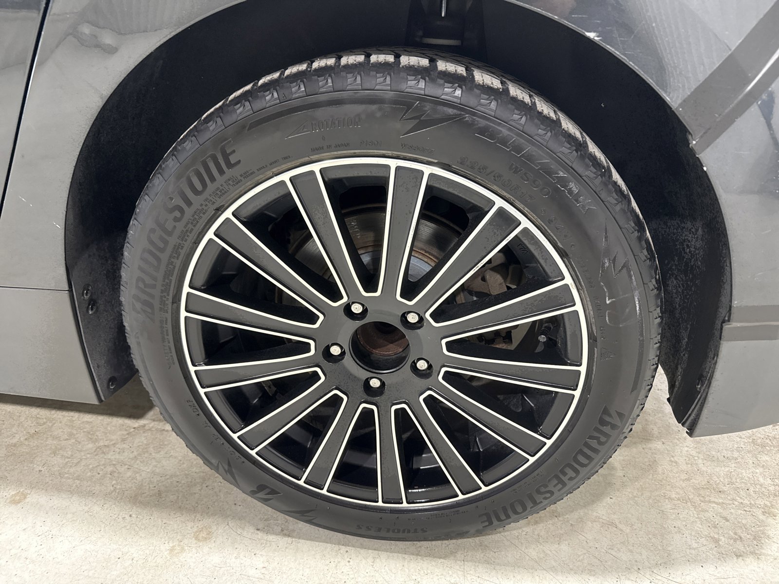 Used 2014 Chevrolet Volt FWD image 10