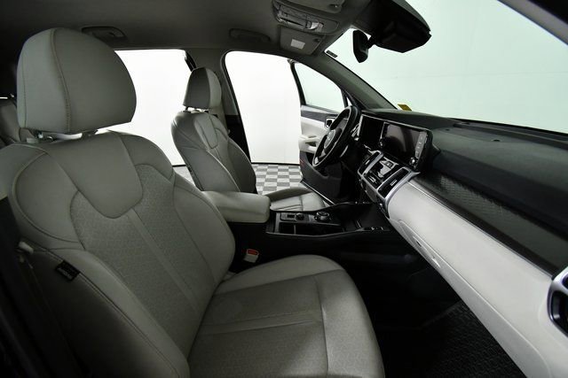 Used 2024 Kia Sorento EX image 22