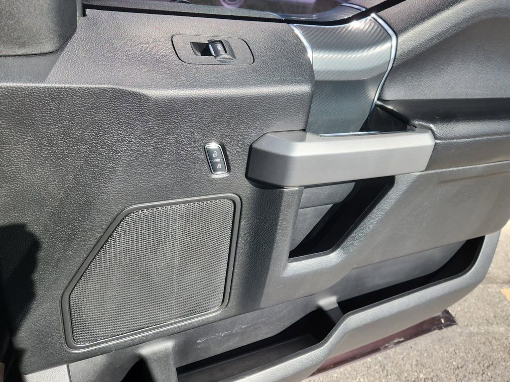 Used 2018 Ford F150 XLT w/ Equipment Group 302A Luxury image 14