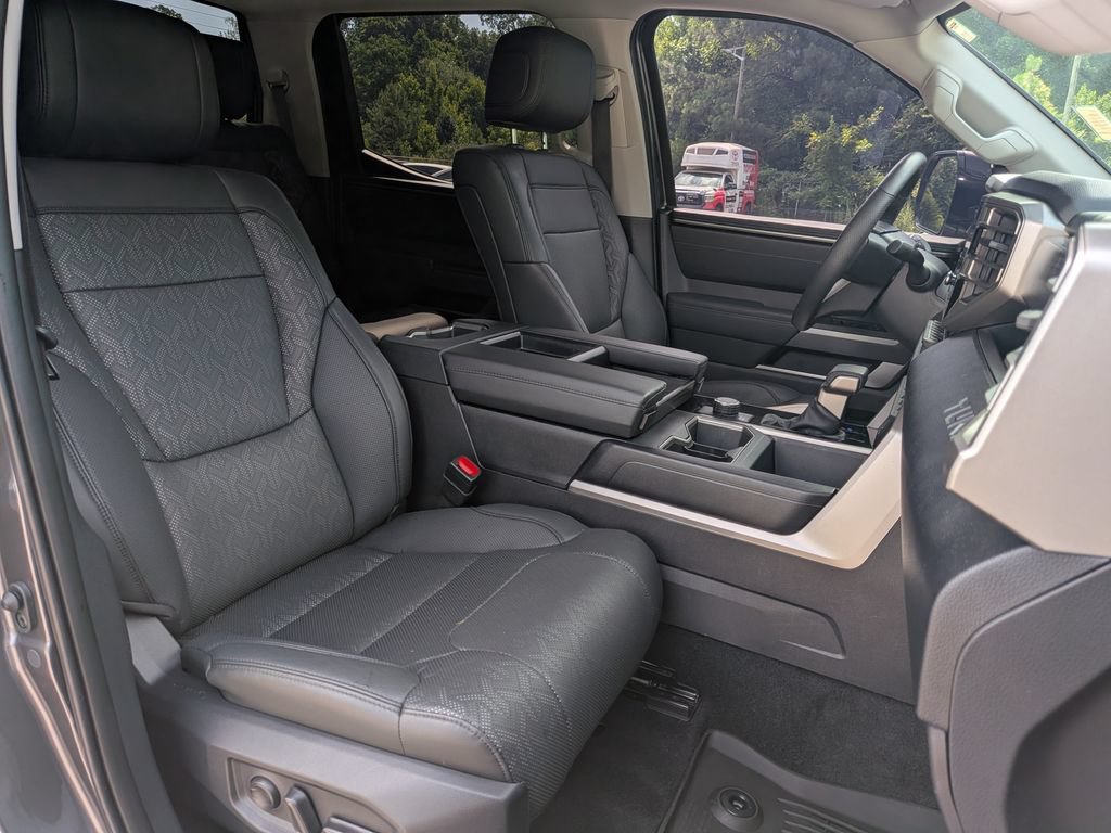 Used 2024 Toyota Tundra SR5 w/ SR5 Premium Package RWD image 30