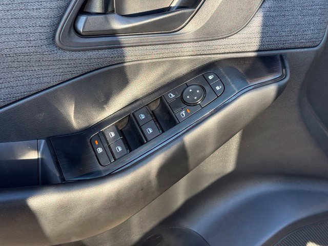 Certified 2023 Nissan Rogue S AWD/4WD image 14